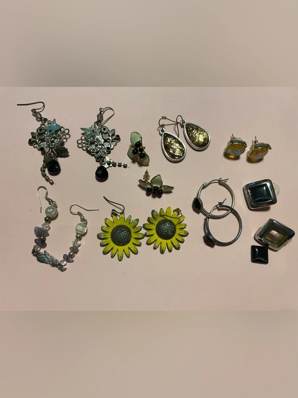 Costume Pierced Earrings Lot #7738